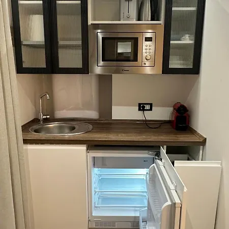 Apartment Colosseo Design Rome